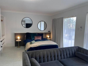 Sophisticated Spacious Self Contained Studio
